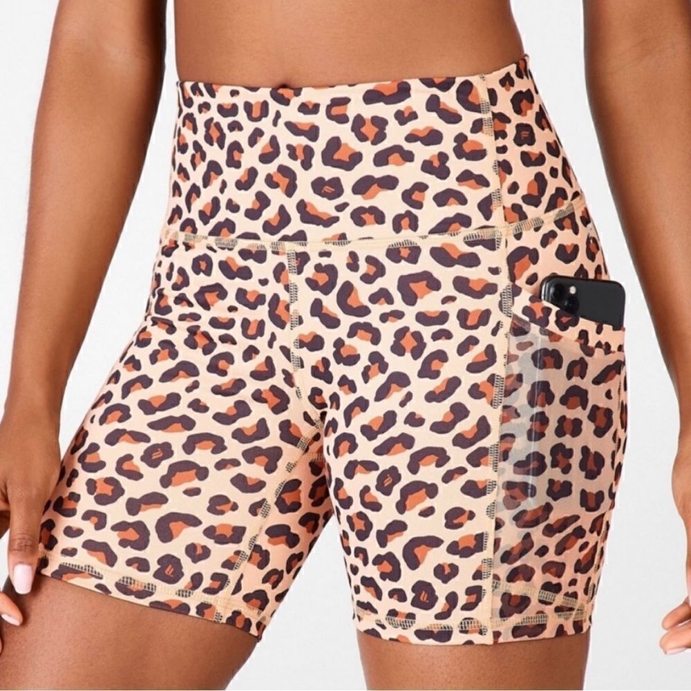 Fabletics Cheetah Print Mila Power Hold
Pocket Shorts
